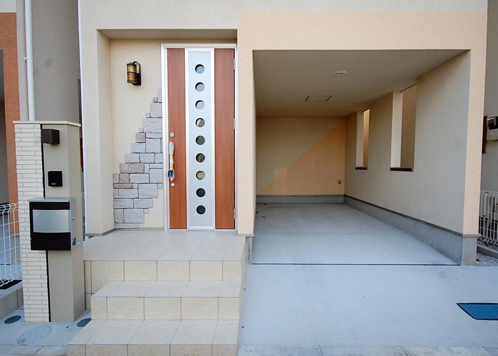 Parking lot. Local appearance photo