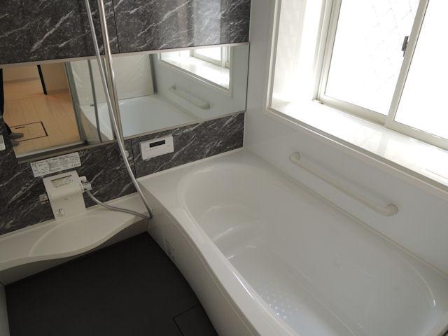 Bathroom. Bathroom dryer.