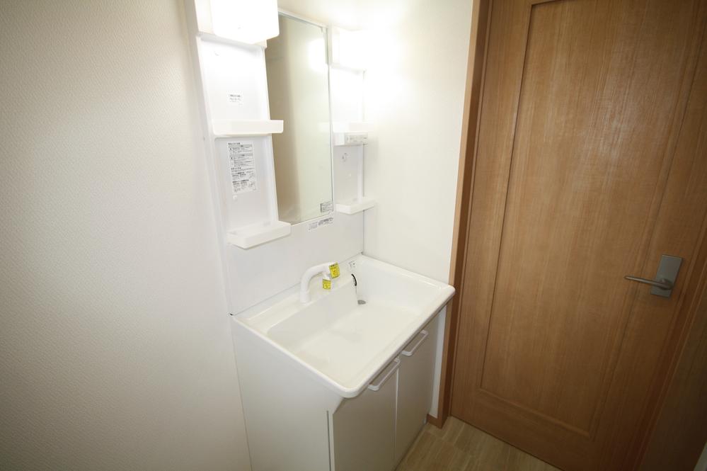 Same specifications photos (Other introspection). Washstand construction cases