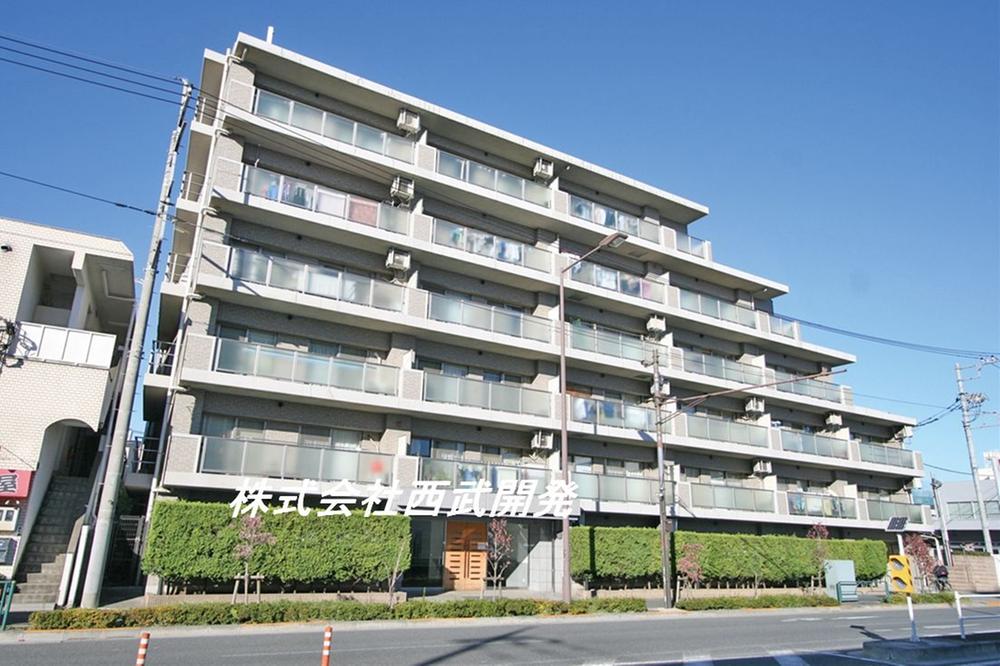 Local appearance photo