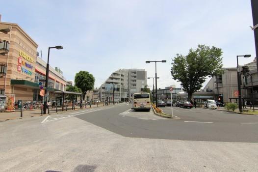 station. 729m until Hanakoganei Station