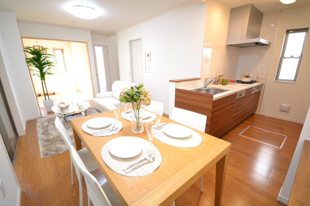 Living. With an emphasis on storage surface and usability, Floor of the House Nova supervision