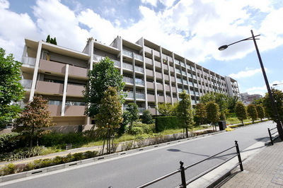 Building appearance. ☆ Royal Parks Hanakoganei ☆