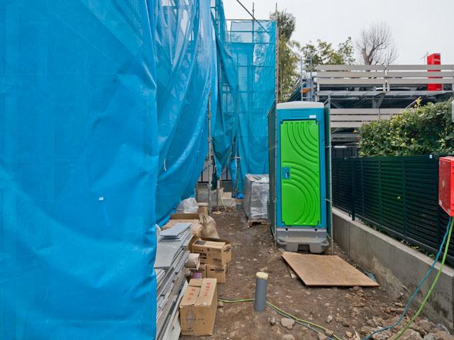 Local photos, including front road. Local (12 May 2013) Shooting