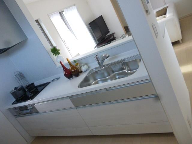 Kitchen. Since it is an open formula, Felt familiar family.