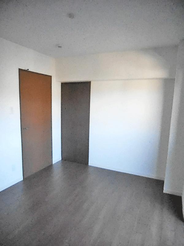 Other introspection. Southwest side Western-style