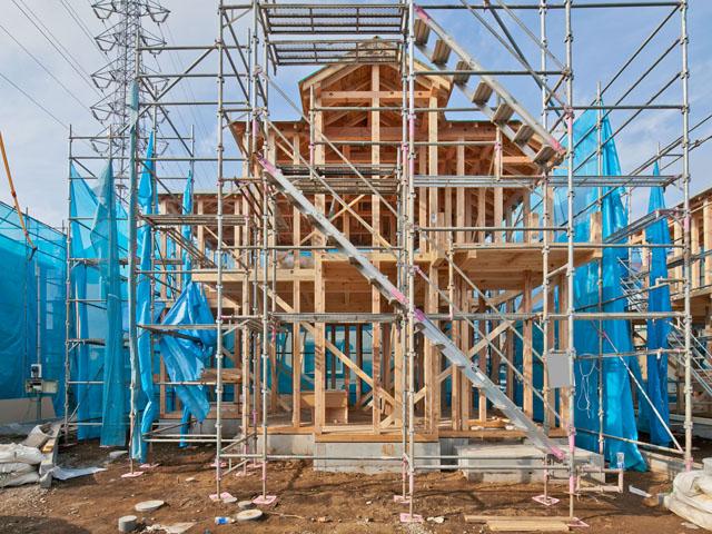 Local appearance photo. Local (12 May 2013) Shooting