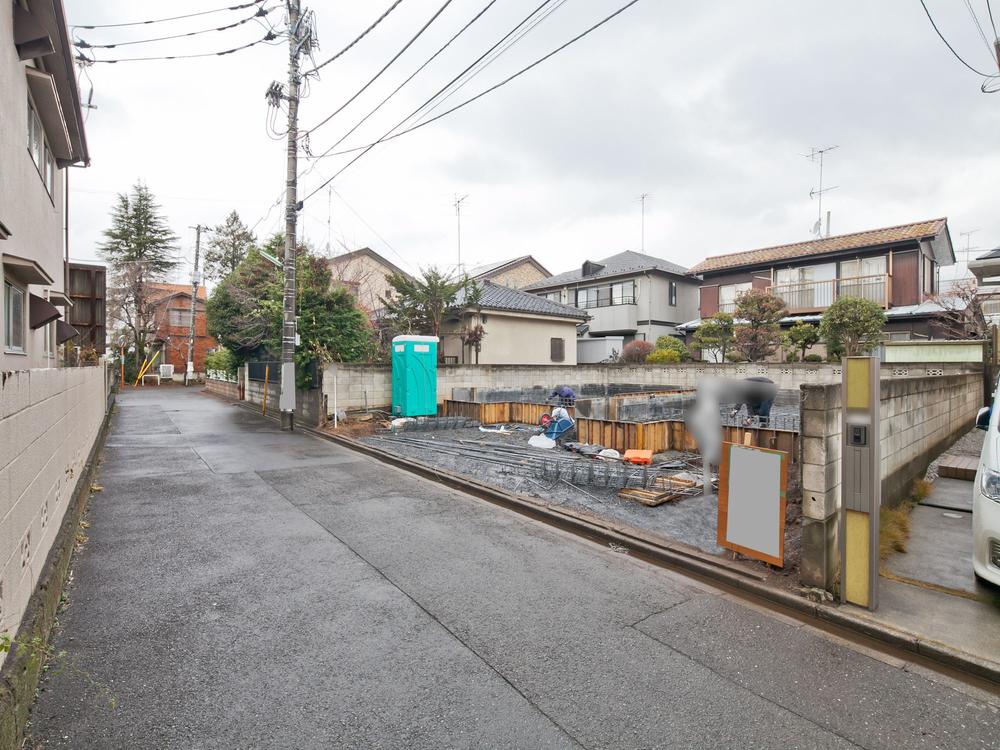 Local appearance photo. It promises to release the sunlight never south road changes site (December 2013) Shooting