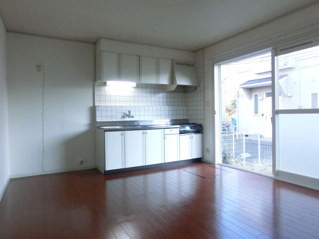 Kitchen. ☆ Living is ☆