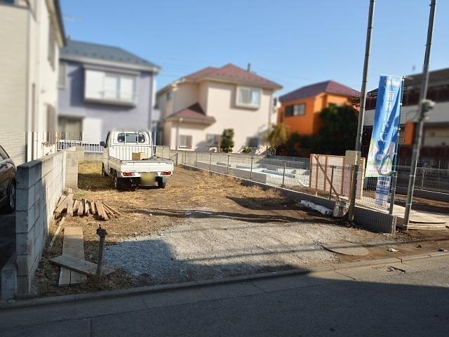 Local appearance photo. Kodaira Hanakoganeiminami-cho 3-chome local photo 1 Building 2013 / 12 / 6 shooting