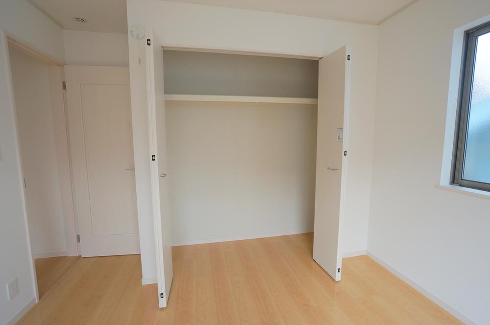 Non-living room. Indoor (September 2013) Shooting