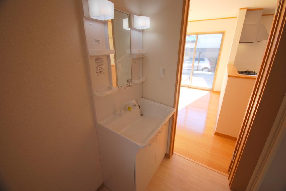 Same specifications photos (Other introspection). Example of construction