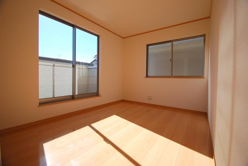 Same specifications photos (Other introspection). Example of construction