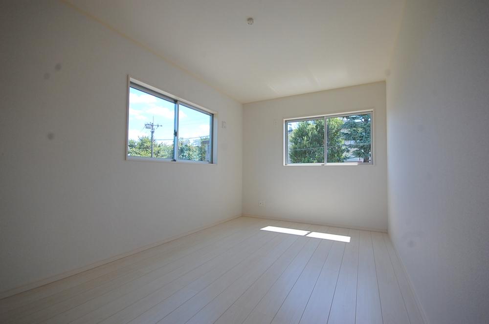 Same specifications photos (Other introspection). Example of construction