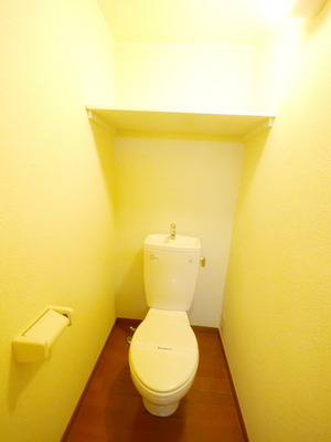 Toilet. Is an image