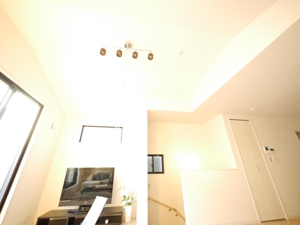 Living. Indoor (11 May 2013) Shooting