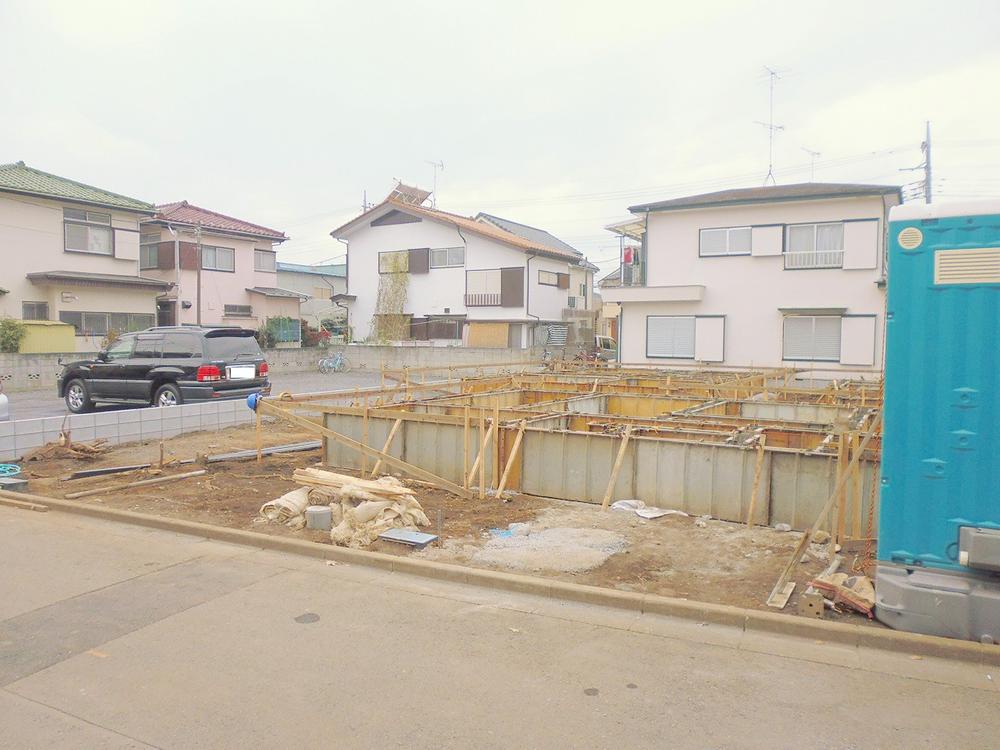 Local appearance photo. Local under construction