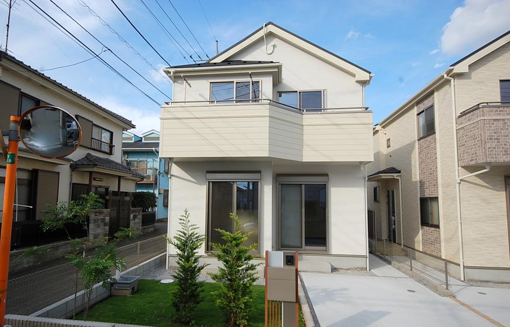 Local appearance photo. Local Photos