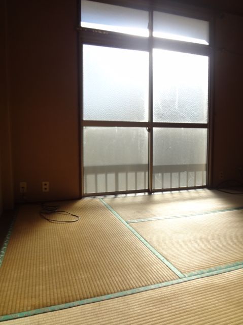 Living and room. Is a south-facing room