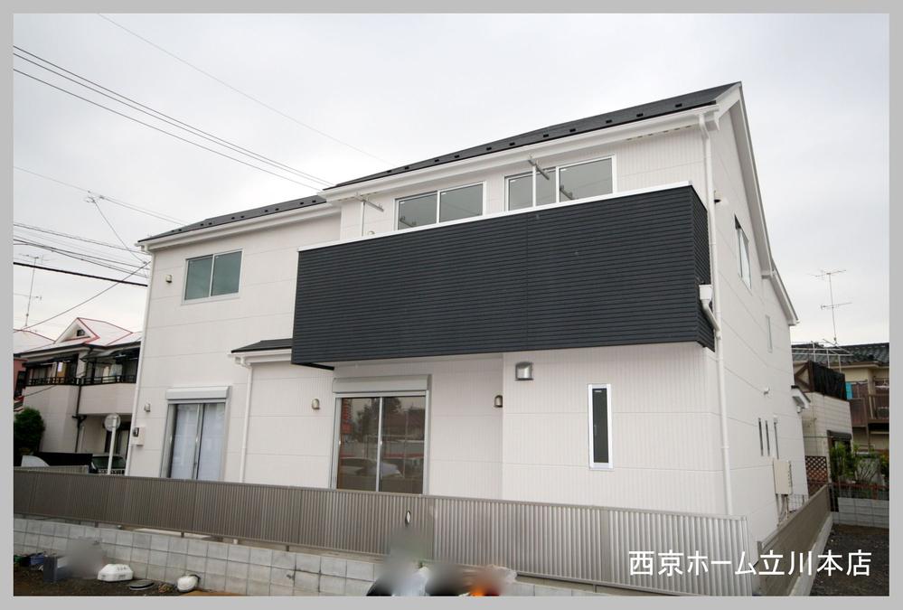 Local appearance photo. Local (10 May 2013) Shooting