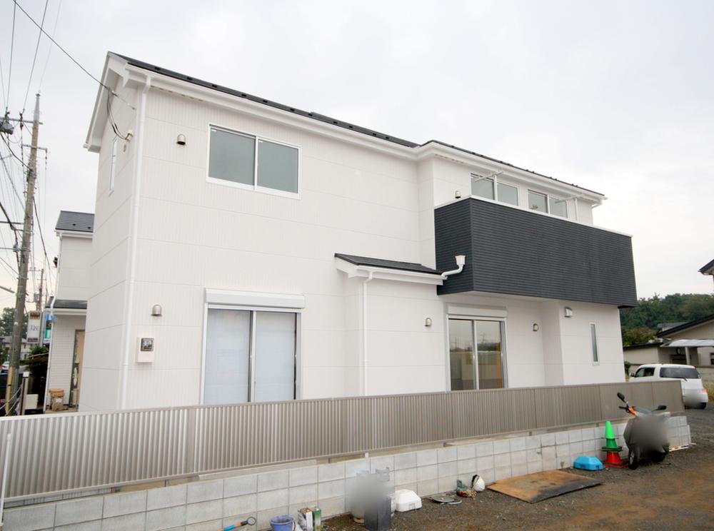 Local appearance photo. Local (10 May 2013) Shooting