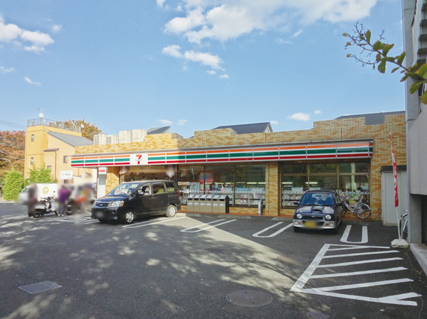 Surrounding environment. Seven-Eleven Xiaoping Kihei-cho 1-chome (3-minute walk ・ About 210m) ※ Less than, Surrounding environment photo November 2012 shooting