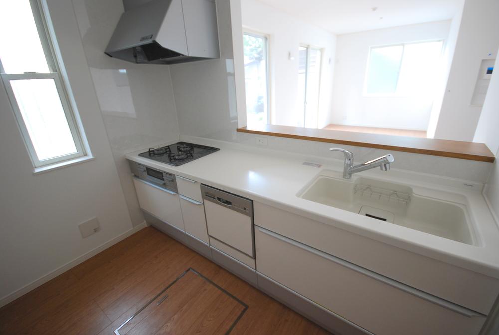 Same specifications photo (kitchen). Example of construction