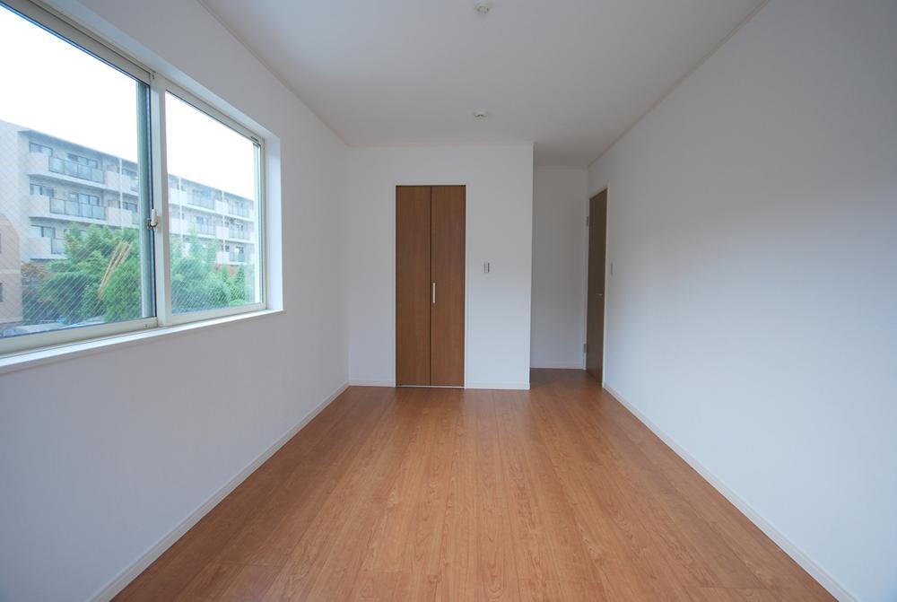 Same specifications photos (Other introspection). Example of construction