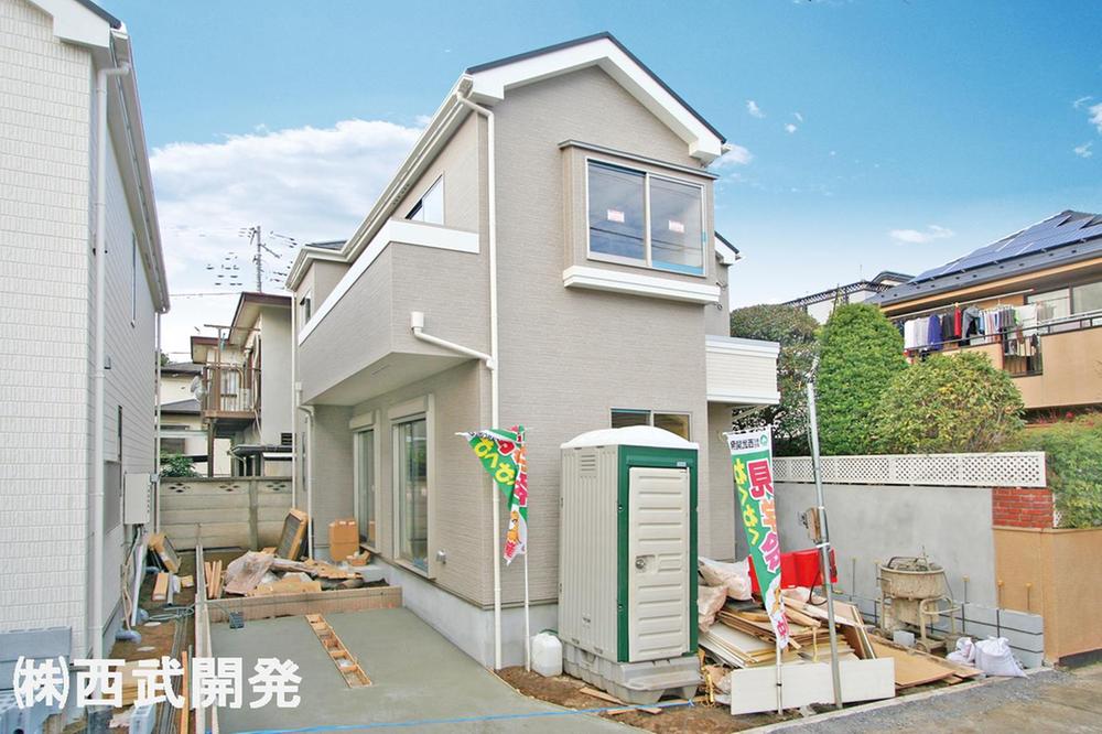 Local appearance photo. Local (12 May 2013) Shooting 1 Building