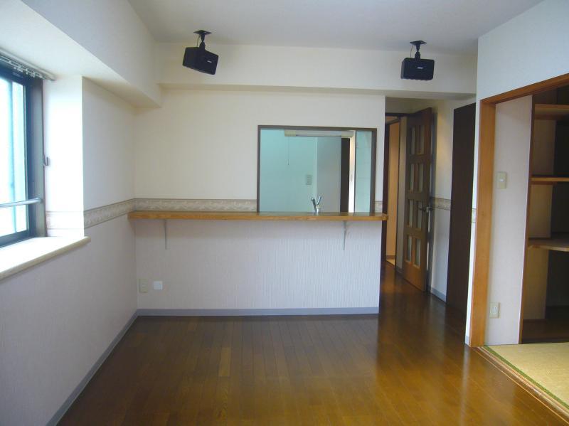 Living. Indoor (10 May 2013) Shooting