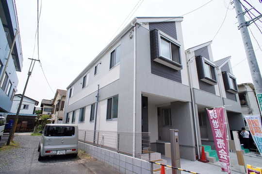 Local appearance photo