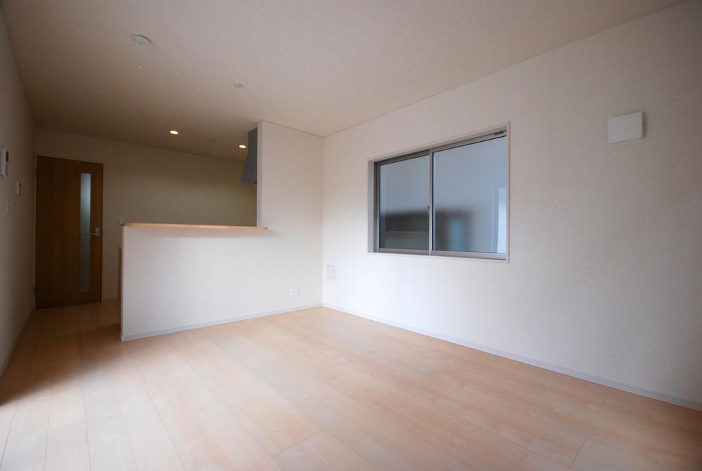 Living. Local Photos