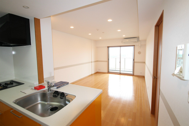 Living and room