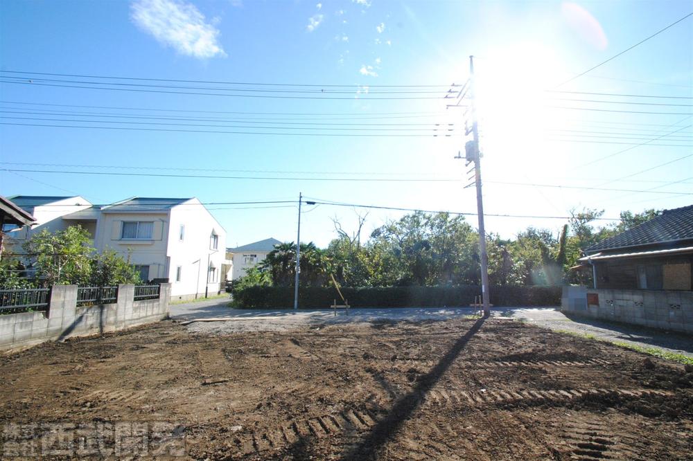 Local appearance photo. Local (10 May 2013) Shooting This selling local