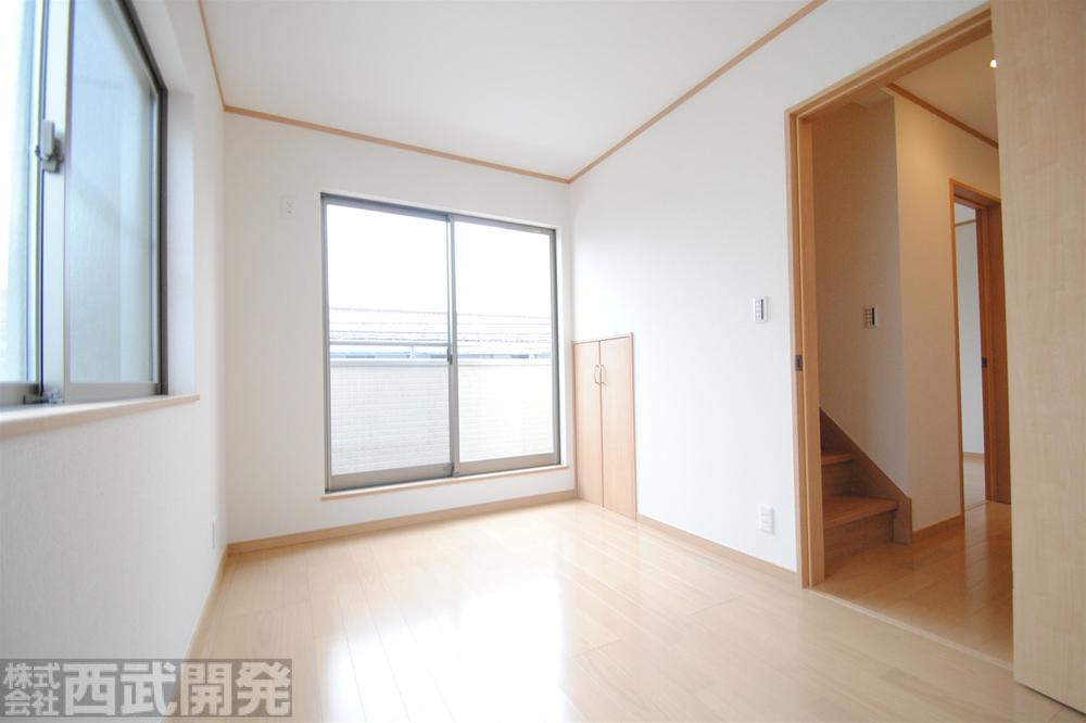 Non-living room. Western-style 5 Pledge With storage