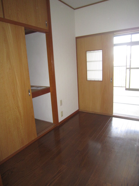 Living and room. Western-style is glad flooring upholstery (^ - ^) v