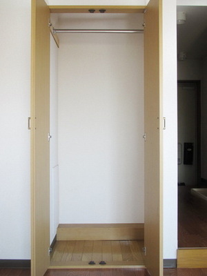 Receipt. Storage space