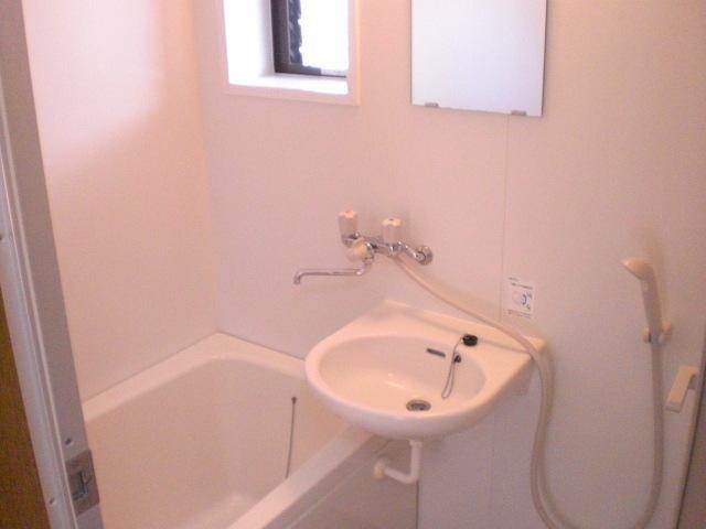 Bath. Bathing with a window