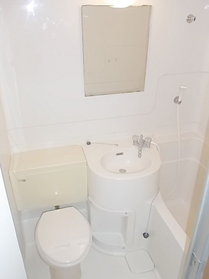 Bath. bus ・ toilet