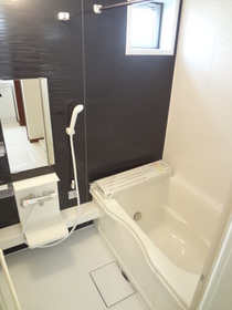 Bath. With Reheating possible bathroom dryer