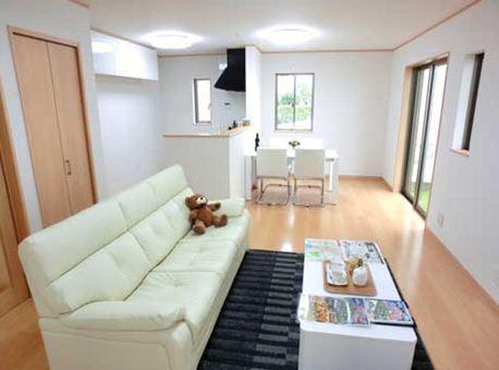 Same specifications photos (living). (B Building) same specification