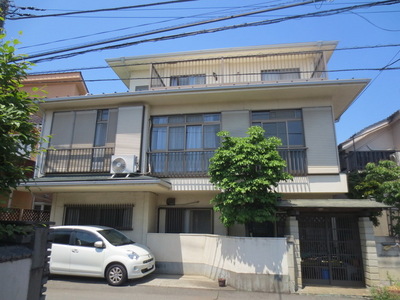 Building appearance. 1DK Detached