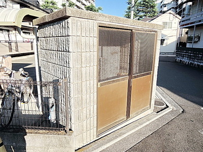 Other common areas. Garbage Storage