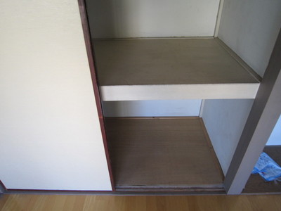 Other Equipment. Armoire