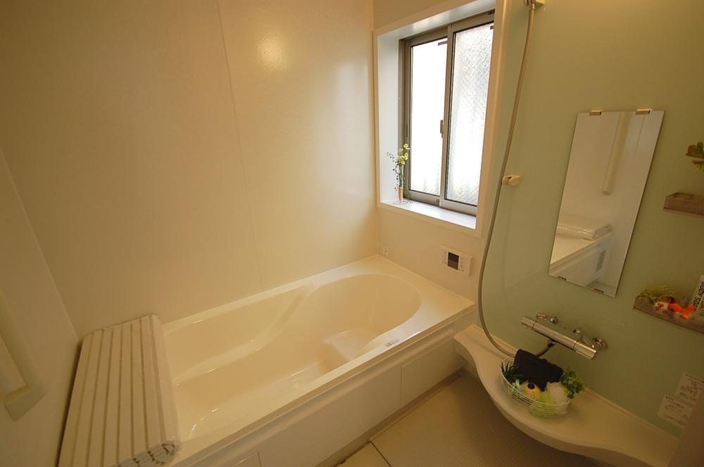 Same specifications photo (bathroom). Seller same specifications