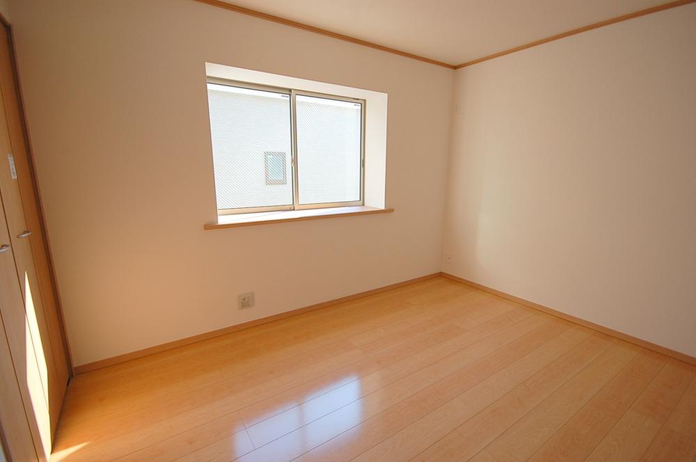 Same specifications photos (Other introspection). Seller same specifications