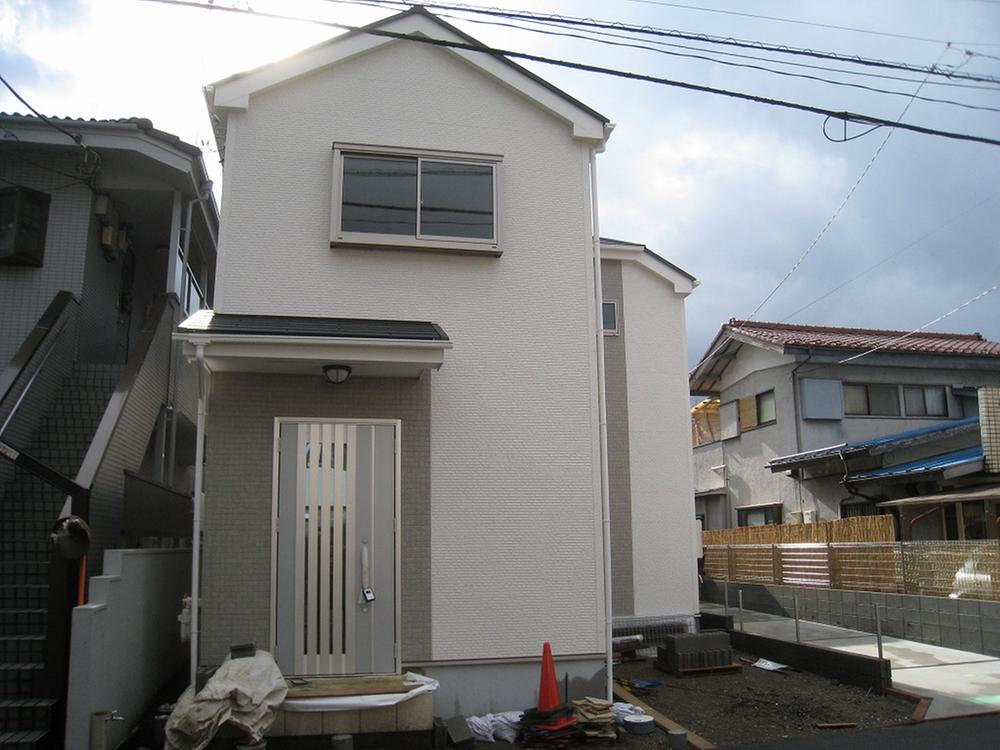 Local appearance photo