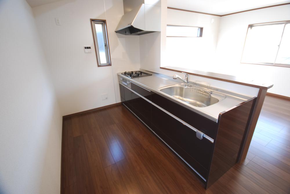 Kitchen. Seller same specifications