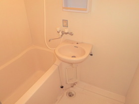 Bath. bus ・ Restroom