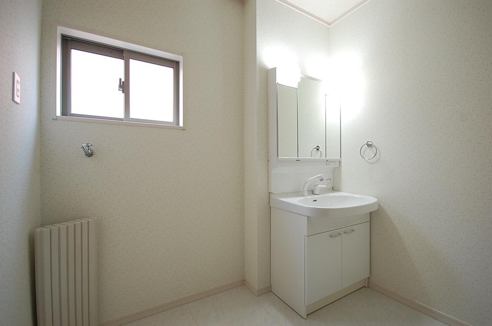 Same specifications photos (Other introspection). Seller same specifications